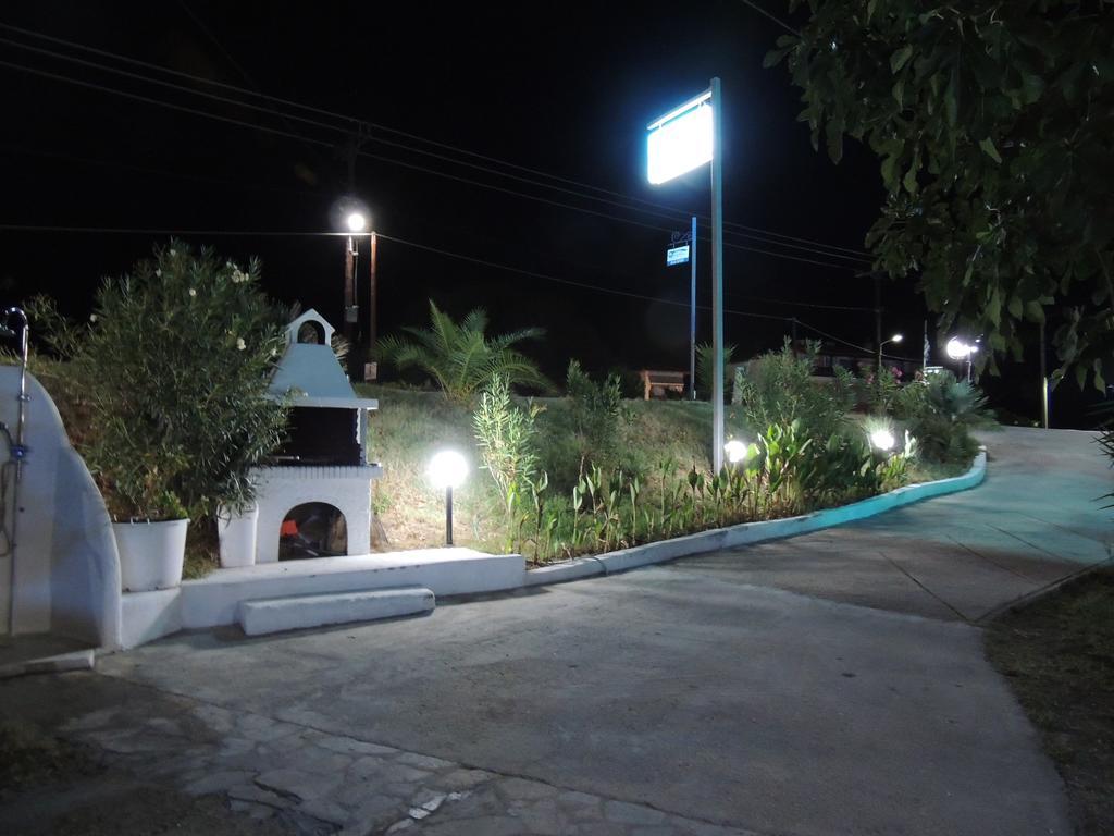 Studios Costa Porto Koufo Exterior photo