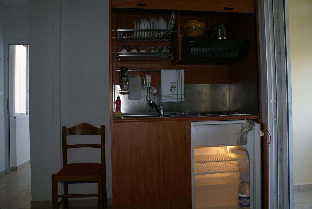 Studios Costa Porto Koufo Exterior photo